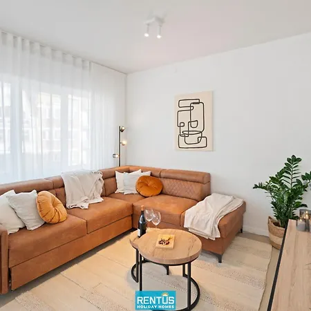 Kariss Ii - For 6 People At 500m From The